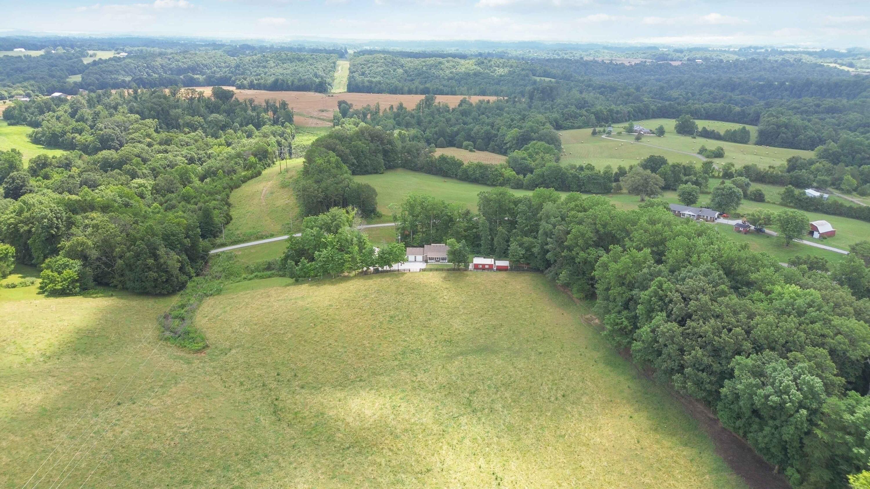 369 Woods Road Nancy, KY 42544 - Photo 48 of 51 048