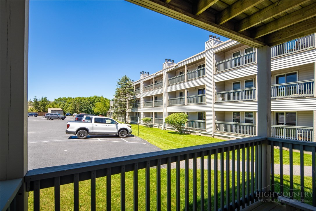 301 Pinnacle Inn Road, Unit 1110 Beech Mountain, NC 28604 - Photo 17 of 49