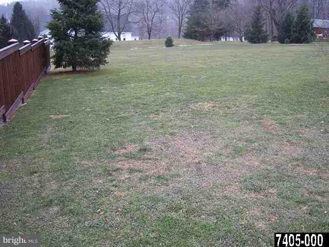 8976 Orchard Road Spring Grove, PA 17362 - Photo 18 of 19