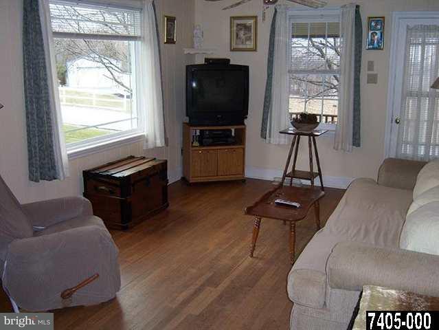 8976 Orchard Road Spring Grove, PA 17362 - Photo 3 of 19