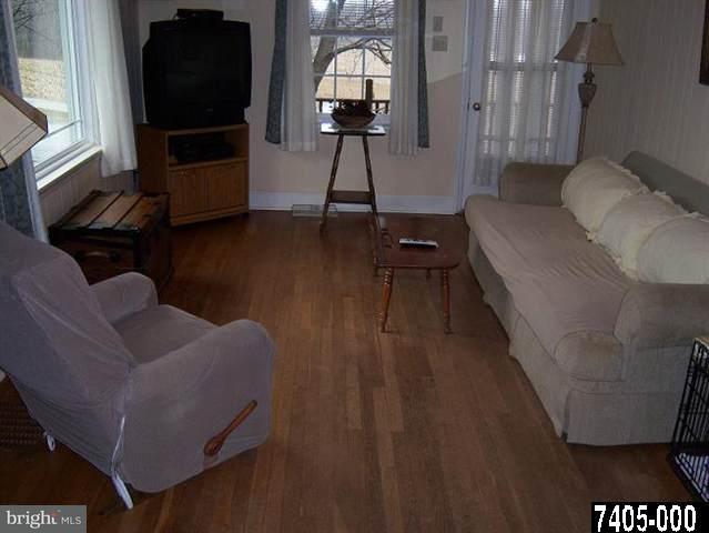 8976 Orchard Road Spring Grove, PA 17362 - Photo 4 of 19
