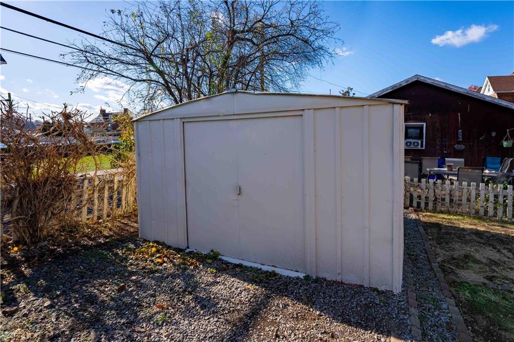 201 4th Street Beaver, PA 15009 - Photo 43 of 50 a view of a house with a yard