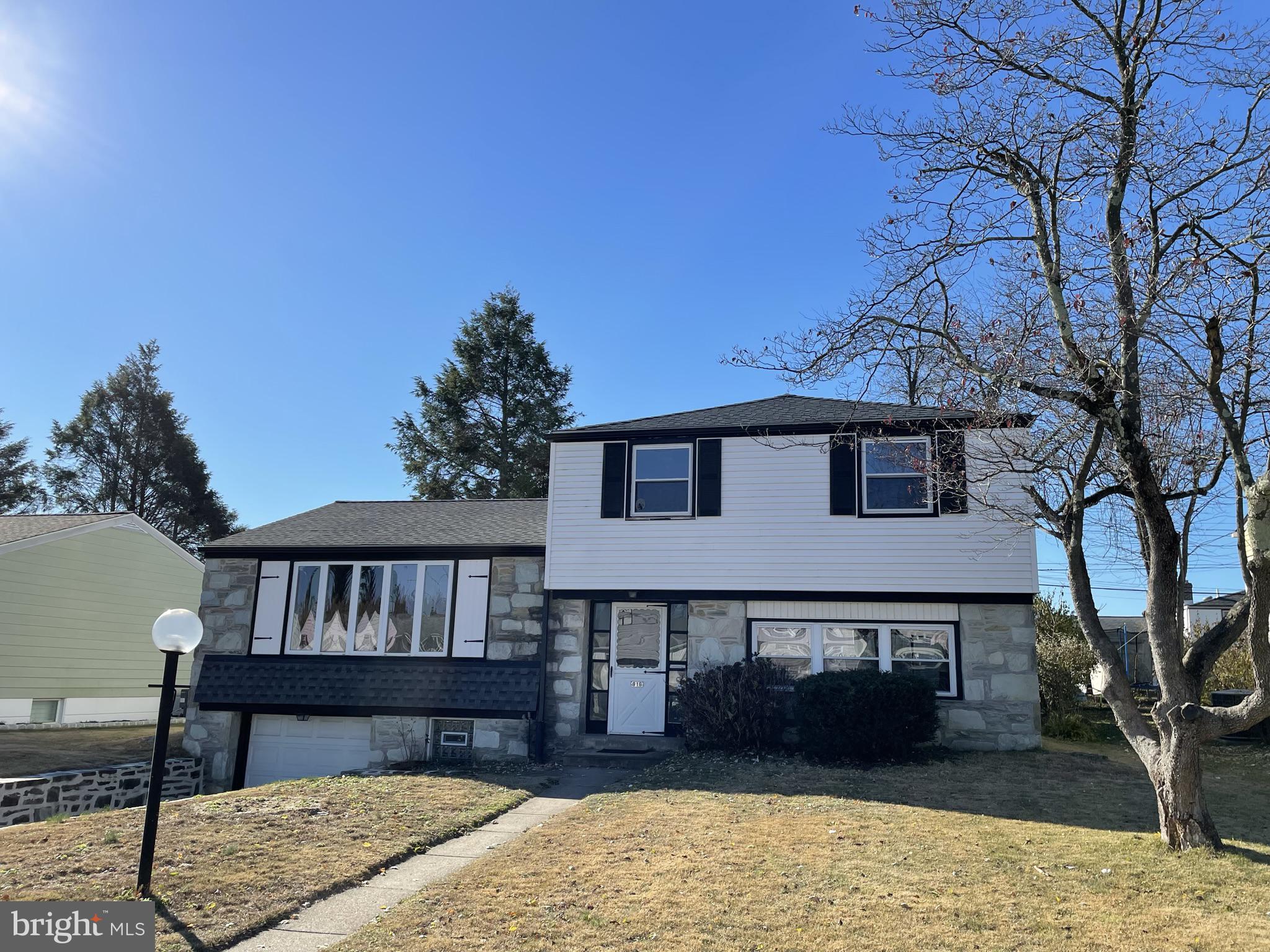 816 Densmore Road Philadelphia, PA 19116 - Photo 1 of 18 Gallery Image 1