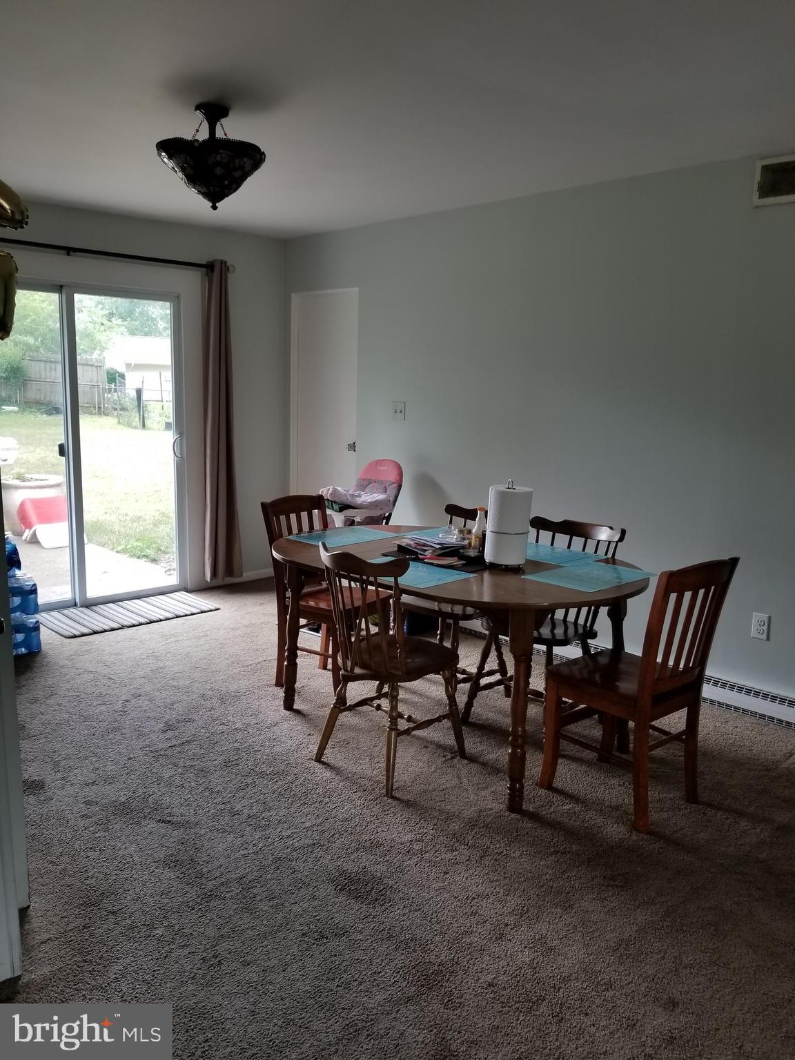 606 East Poplar Road Sterling, VA 20164 - Photo 7 of 10 Gallery Image 7