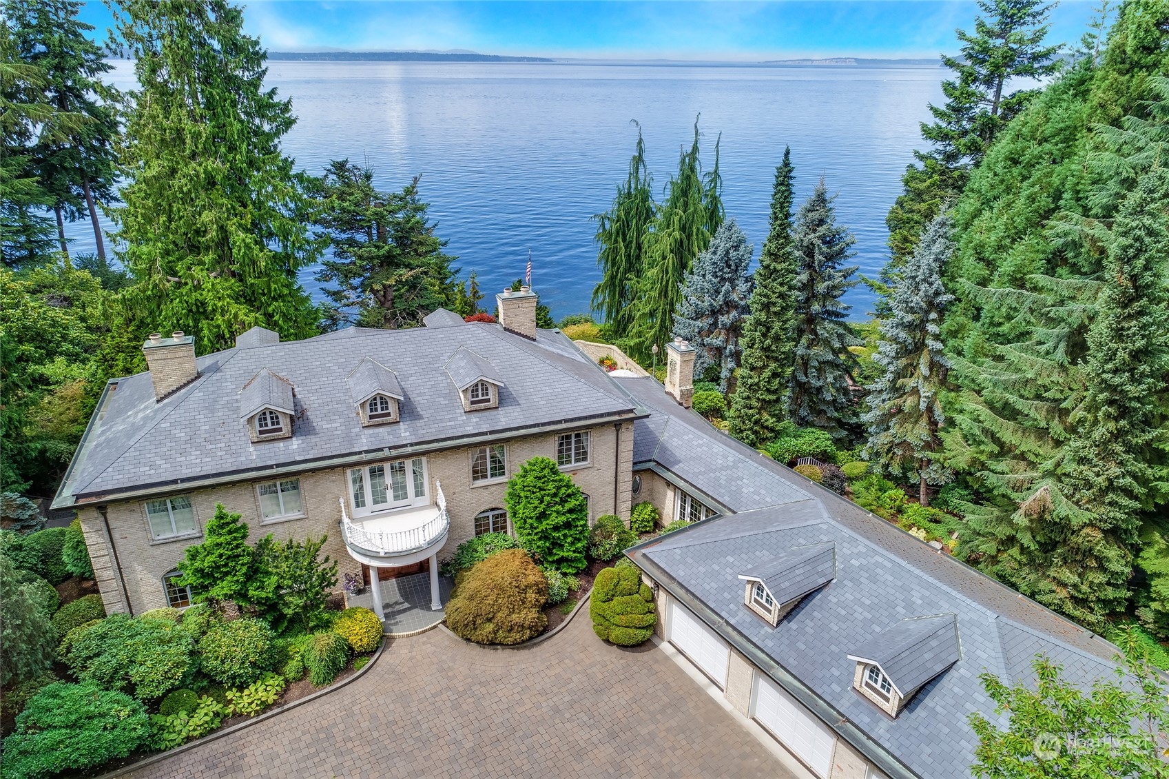 17802 Talbot Road Edmonds, WA 98026 - Photo 1 of 1 an aerial view of a house and yard with green space