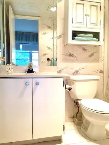 a view of a large window with an outdoor view