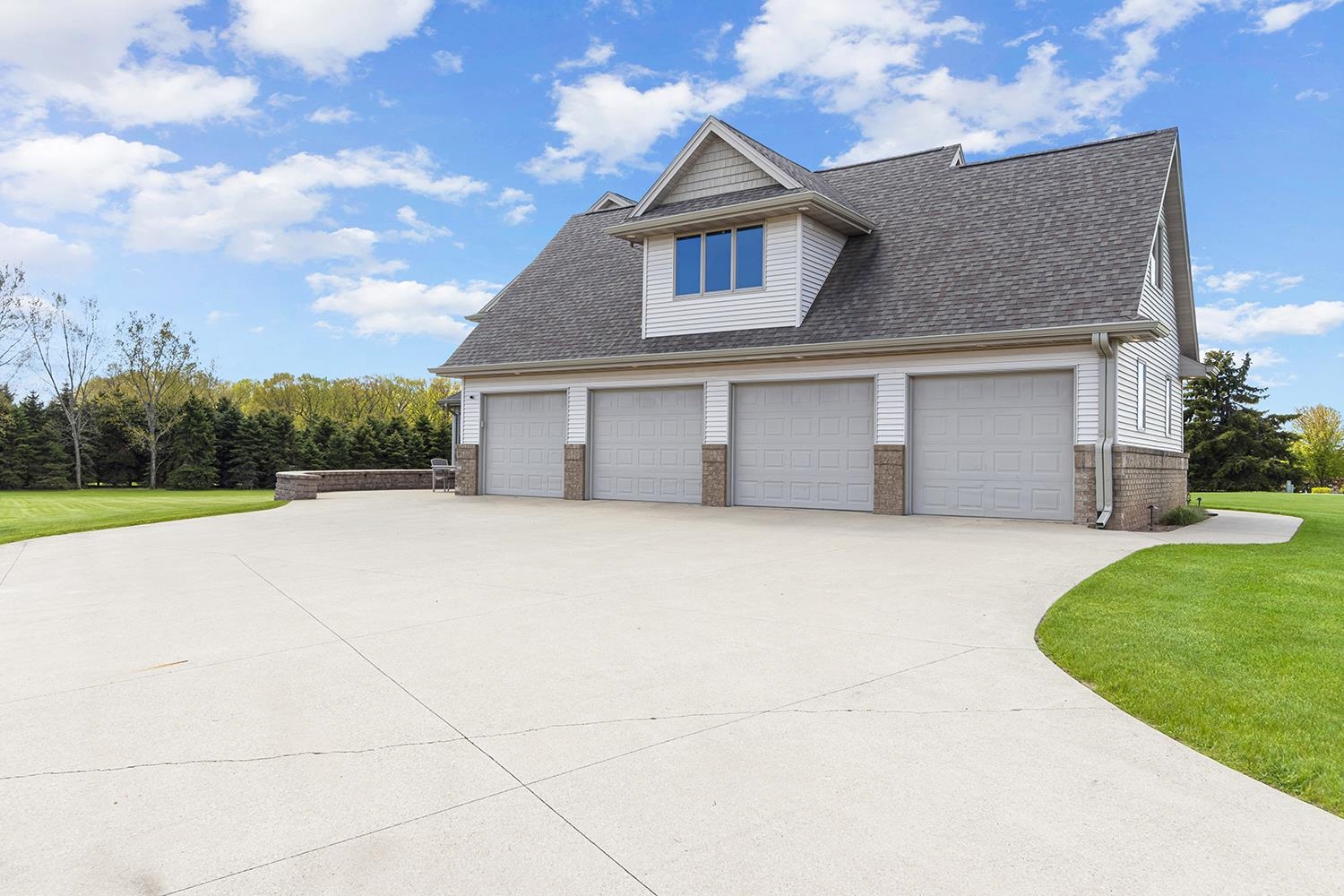 W7415 Ridgetop Drive Neenah, WI 54956 - Photo 41 of 55