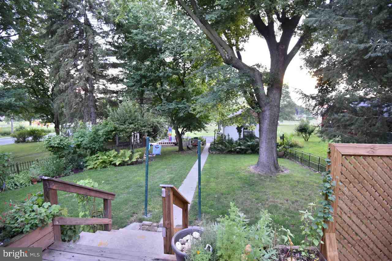 39 Campbelltown Road Palmyra, PA 17078 - Photo 6 of 8 Gallery Image 6