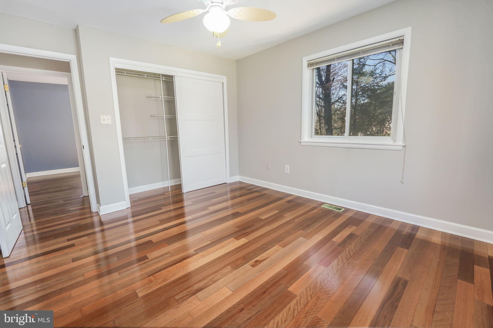 6239 Beverleys Mill Road Broad Run, VA 20137 - Photo 27 of 70 front bedroom