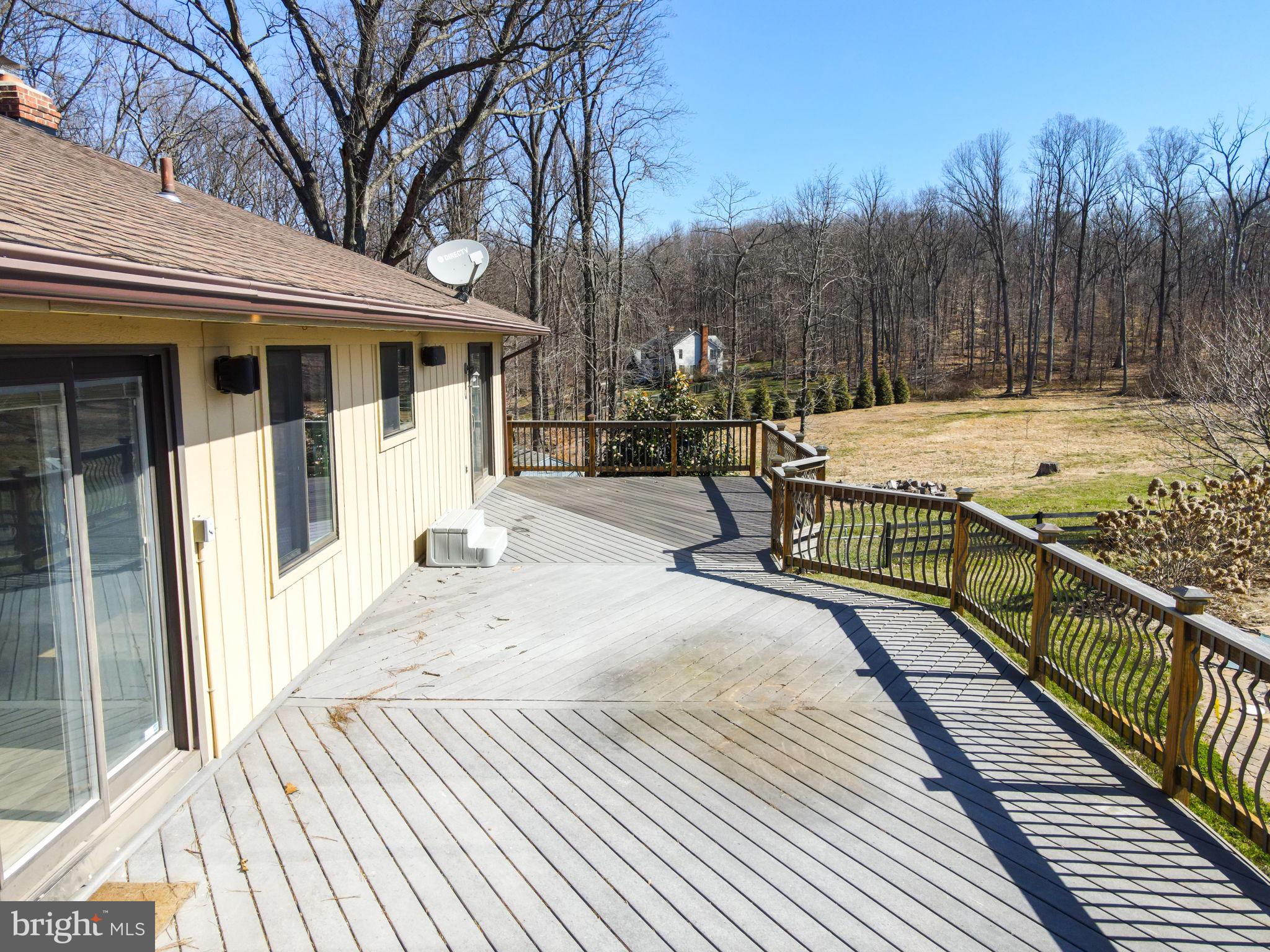 6239 Beverleys Mill Road Broad Run, VA 20137 - Photo 53 of 70 trext deck
