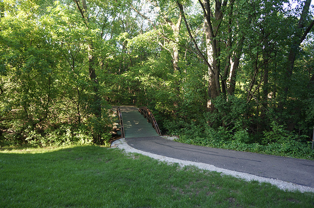 1 Renaissance Place, Unit 200 Palatine, IL 60067 - Photo 17 of 19 a view of yard with green space