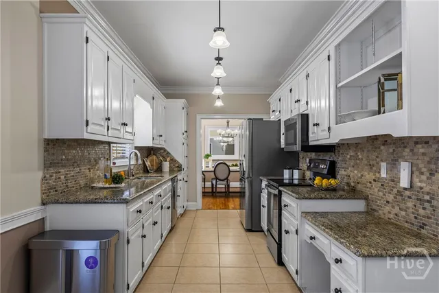 $590,000 | 124 Pin Oak Court, Athens, GA 30606