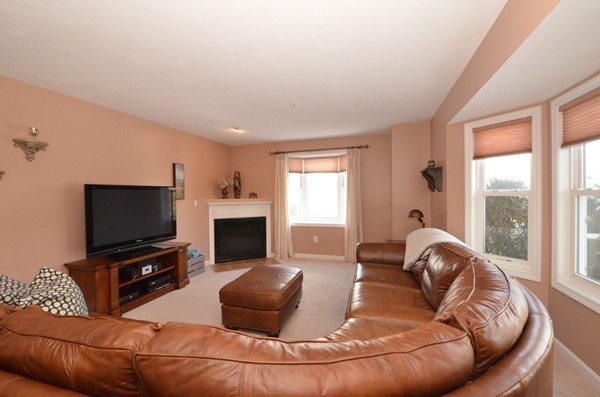 3004 Maple Brook Road, Unit 1 Bellingham, MA 02019 - Photo 9 of 23 Gallery Image 9