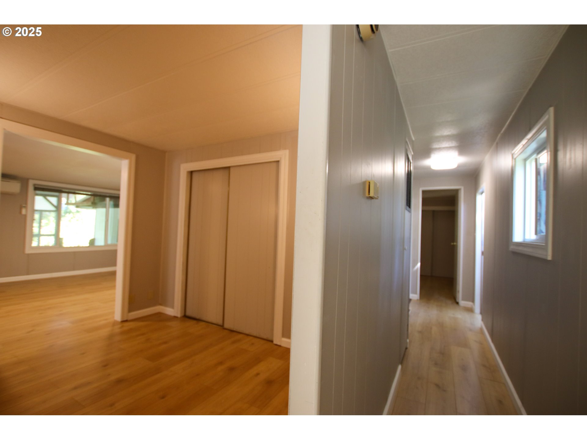 1600 Rhododendron Drive, Unit 279 Florence, OR 97439 - Photo 15 of 30 a view of an empty room