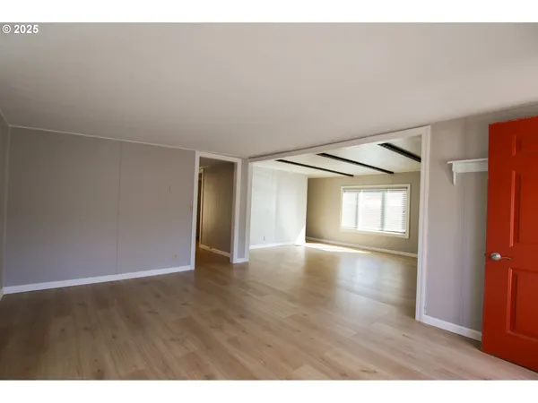 $239,000 | 1600 Rhododendron Drive, Unit 279, Florence, OR 97439