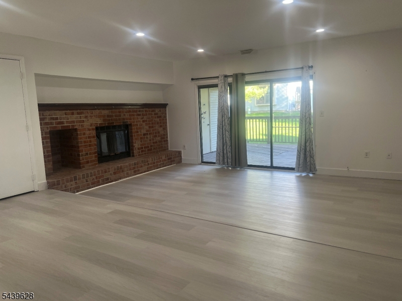285 Penns Way Bernards, NJ 07920 - Photo 8 of 48