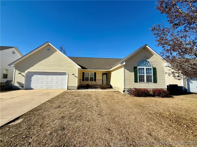 $249,900 | 2512 Camp Lejeune Court, Hope Mills, NC 28348