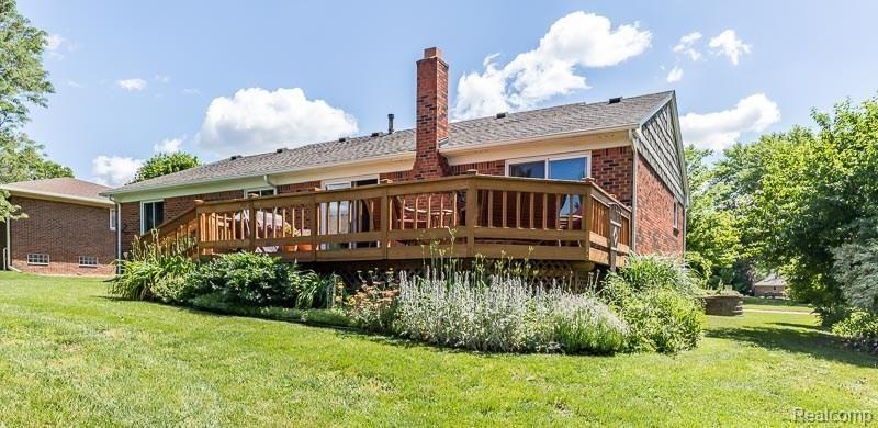 2096 Winchester Road Rochester, MI 48307 - Photo 44 of 45 2096 Winchester sm-59.jpg