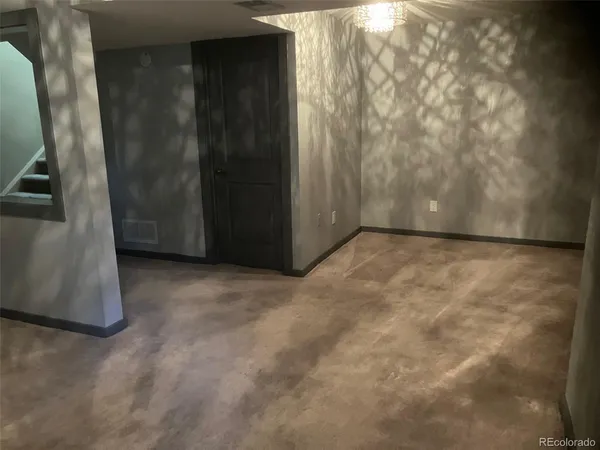 $2,650 | 9260 West Utah Avenue, Lakewood, CO 80232