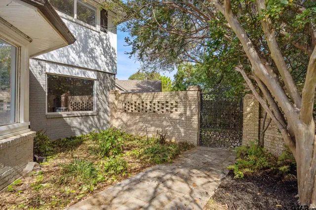 $569,900 | 287 North Bay Drive, Bullard, TX 75757