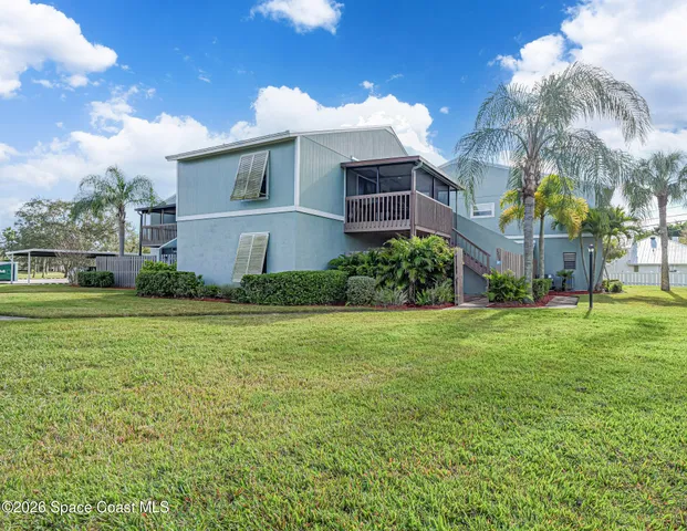 $172,000 | 1198 Breezy Way, Unit 7, Sebastian, FL 32958