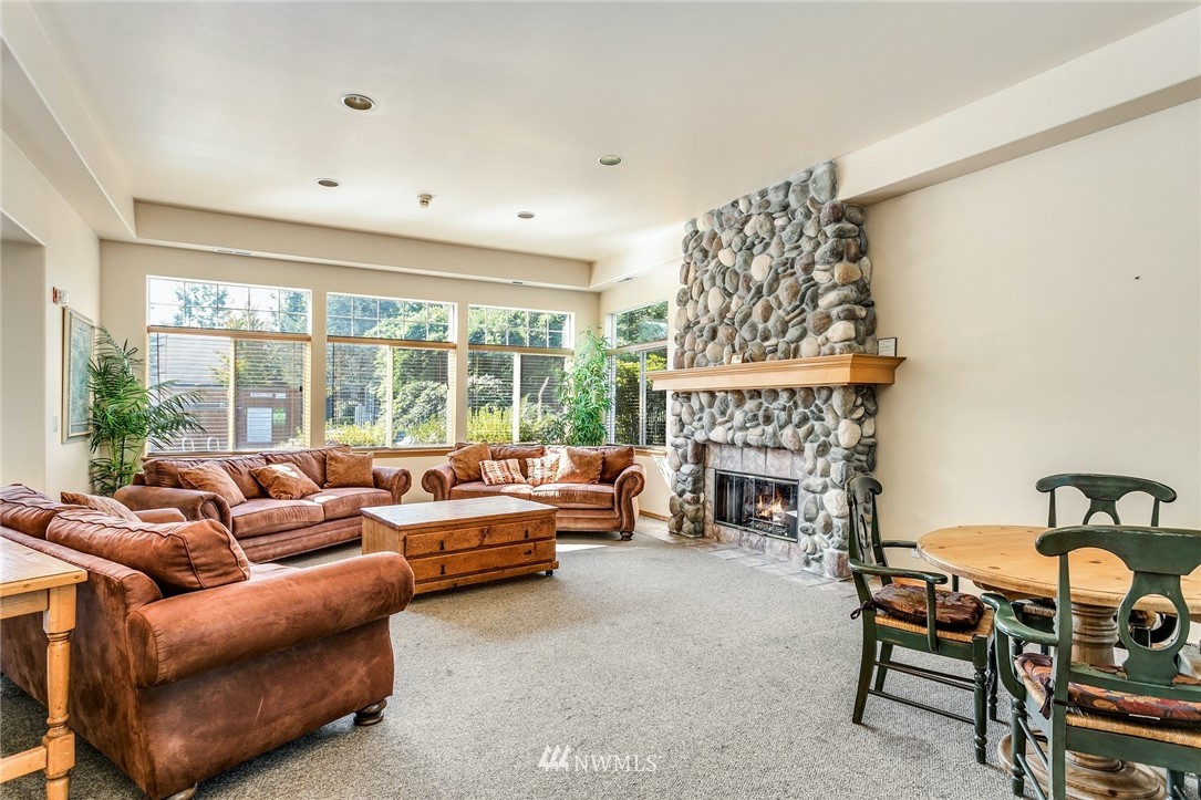 4531 Northeast 6th Court Renton, WA 98059 - Photo 23 of 25 Gallery Image 23