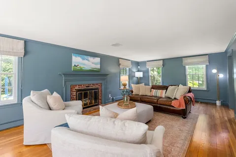 $1,295,000 | 2 Russett Hill Road, Sherborn, MA 01770