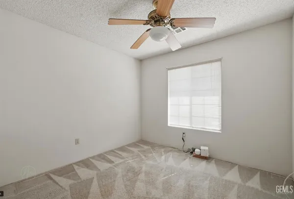 $330,000 | Undisclosed Address, Taft, CA 93268