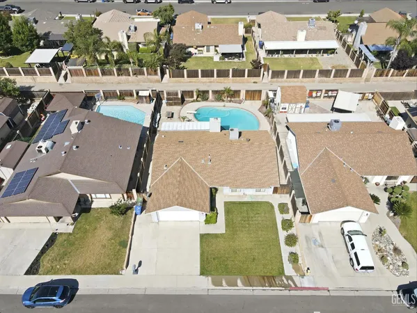 $330,000 | Undisclosed Address, Taft, CA 93268