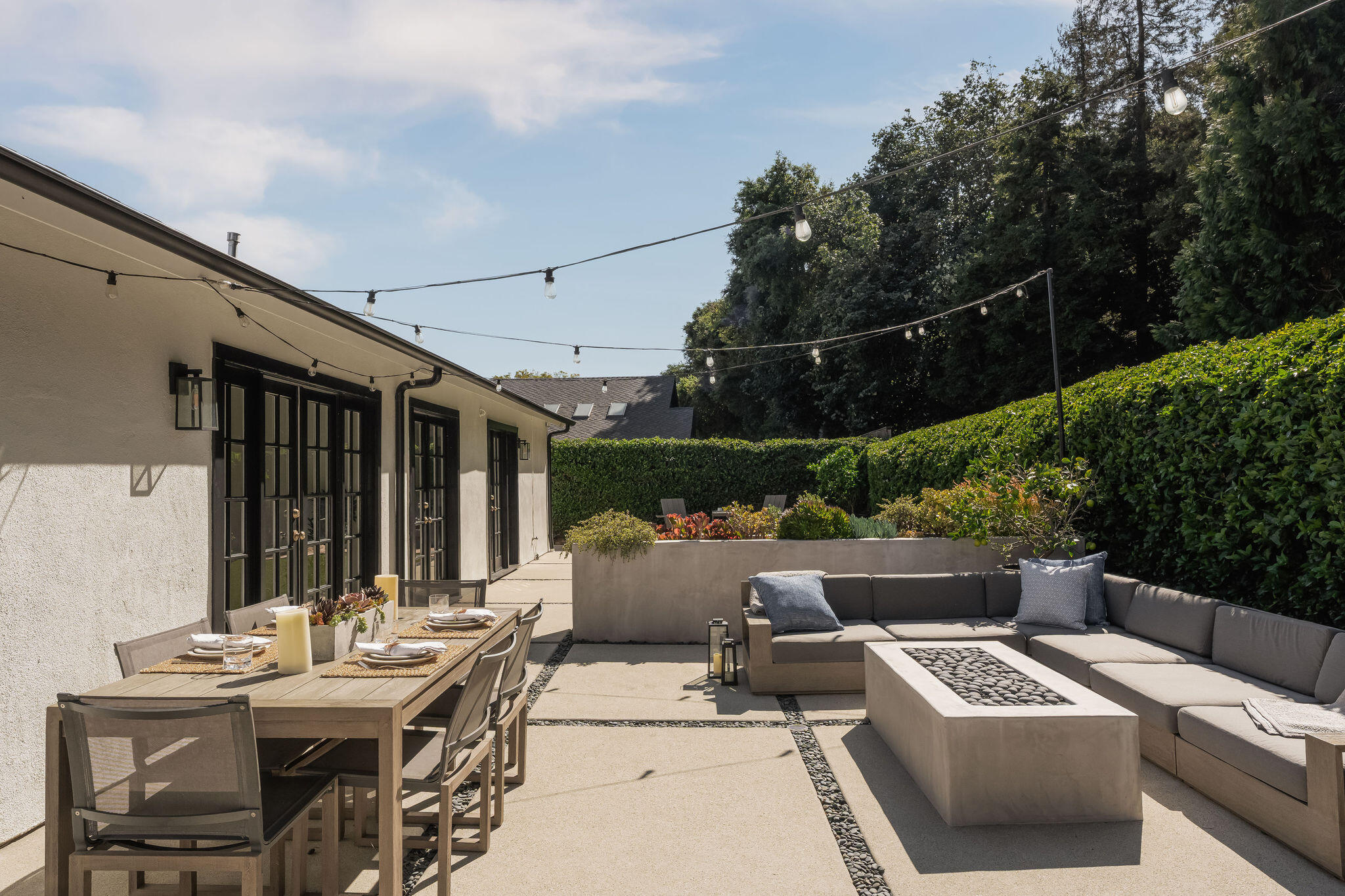 571 Windsor Avenue Goleta, CA 93117 - Photo 12 of 43 a view of terrace with seating area and furniture