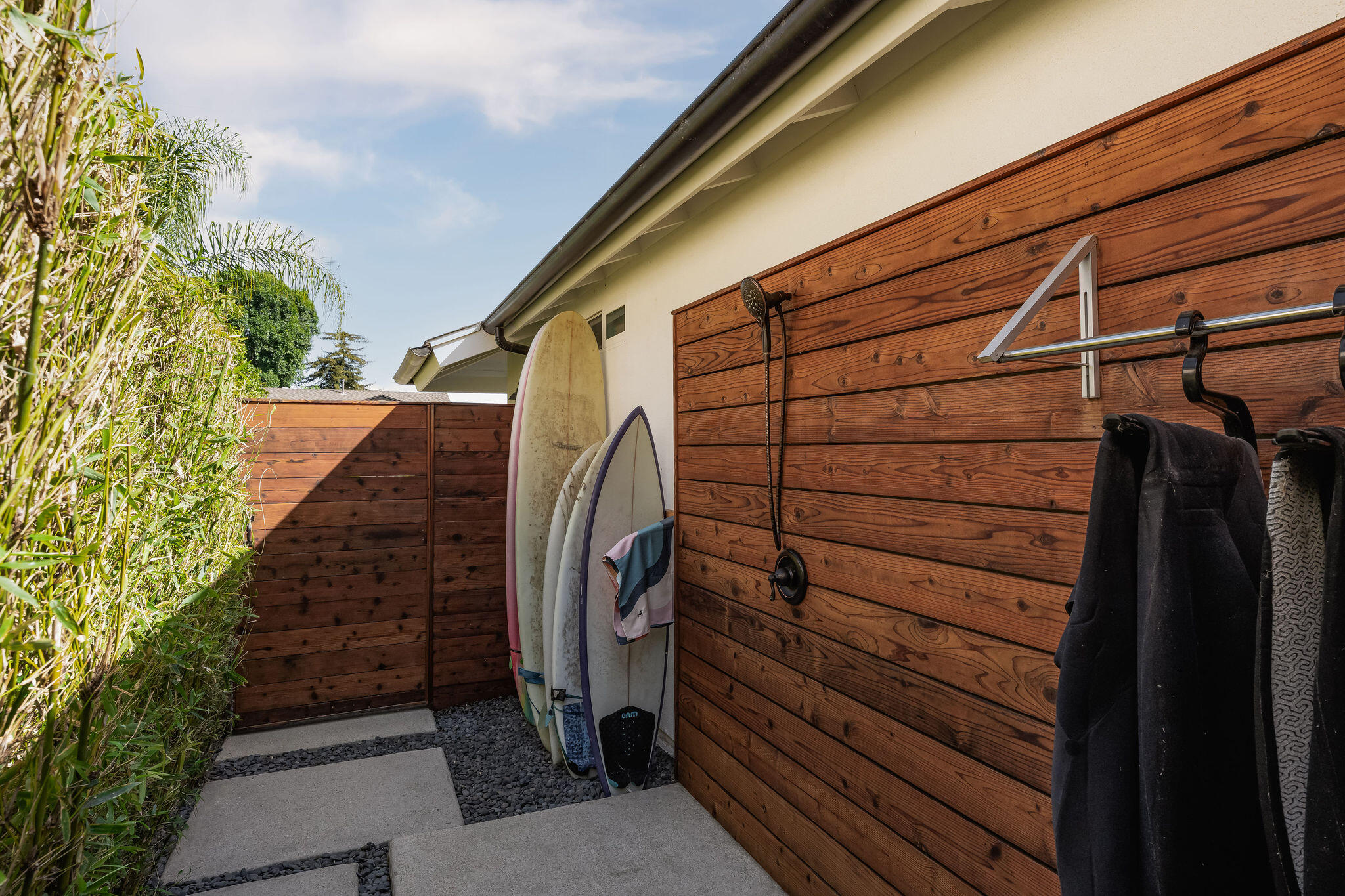 571 Windsor Avenue Goleta, CA 93117 - Photo 14 of 43 a view of outdoor space and deck