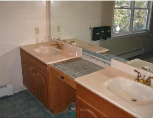 7 Lilian Road Framingham, MA 01701 - Photo 10 of 16 Gallery Image 10