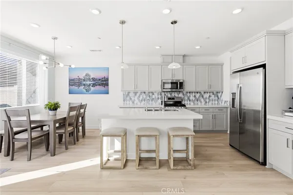 $839,900 | 1119 Barry Place, Escondido, CA 92026