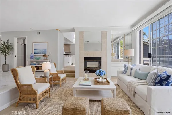 $999,000 | 520 Lexington Court, Unit 103, Long Beach, CA 90803