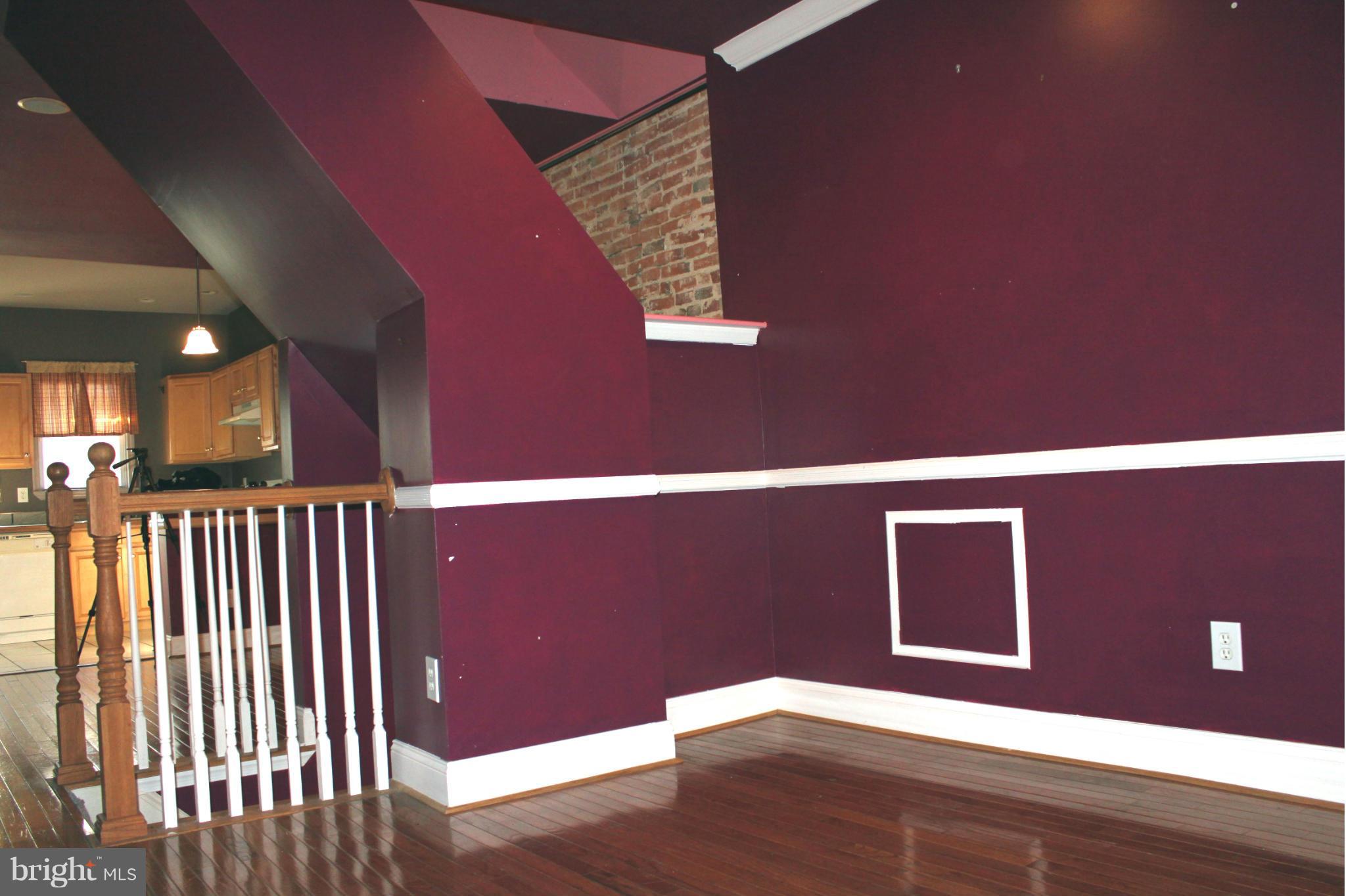 1212 Marshall Street Baltimore, MD 21230 - Photo 7 of 23 Living Room