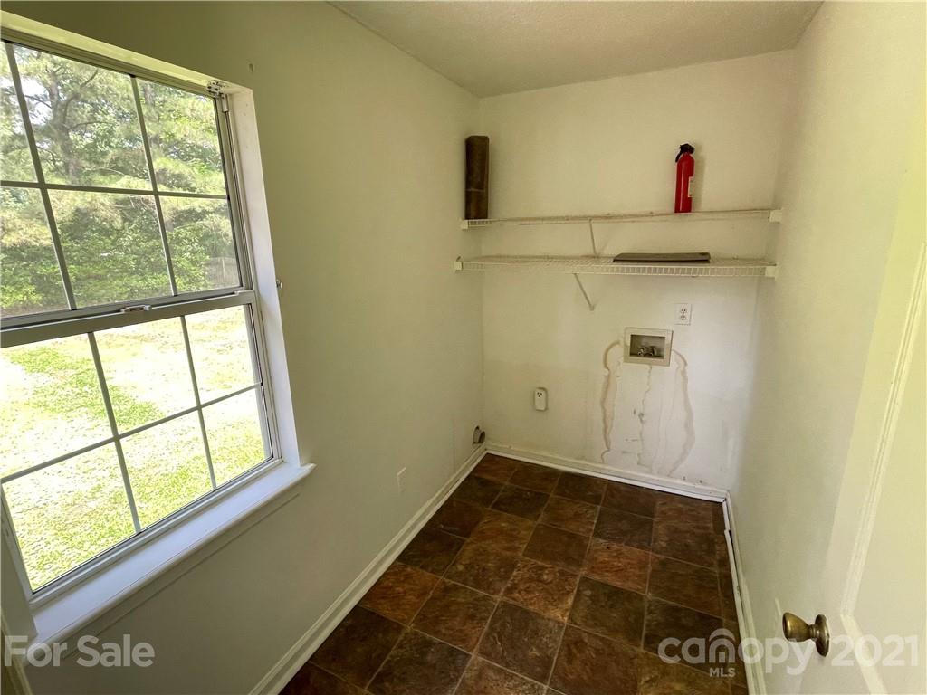 1925 John Moore Road Monroe, NC 28110 - Photo 7 of 22 Gallery Image 7