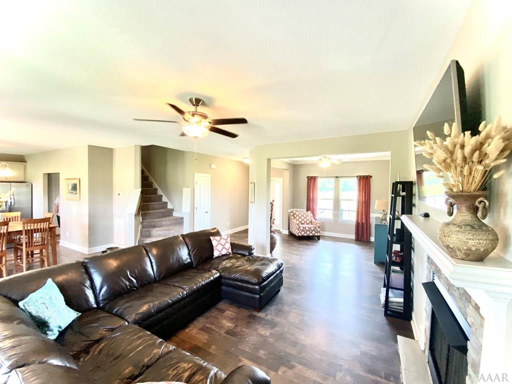 340 Puddin Ridge Road Moyock, NC 27958 - Photo 16 of 43 Living room open to dining/kitchen