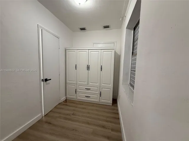 $1,400 | 541 East 38th Street, Unit E, Hialeah, FL 33013