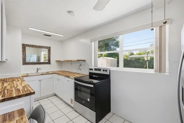 $199,900 | 814 Lewis Drive, Daytona Beach, FL 32117