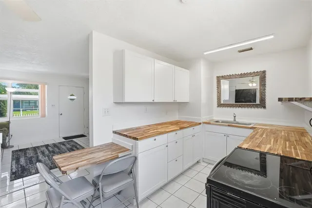 $199,900 | 814 Lewis Drive, Daytona Beach, FL 32117