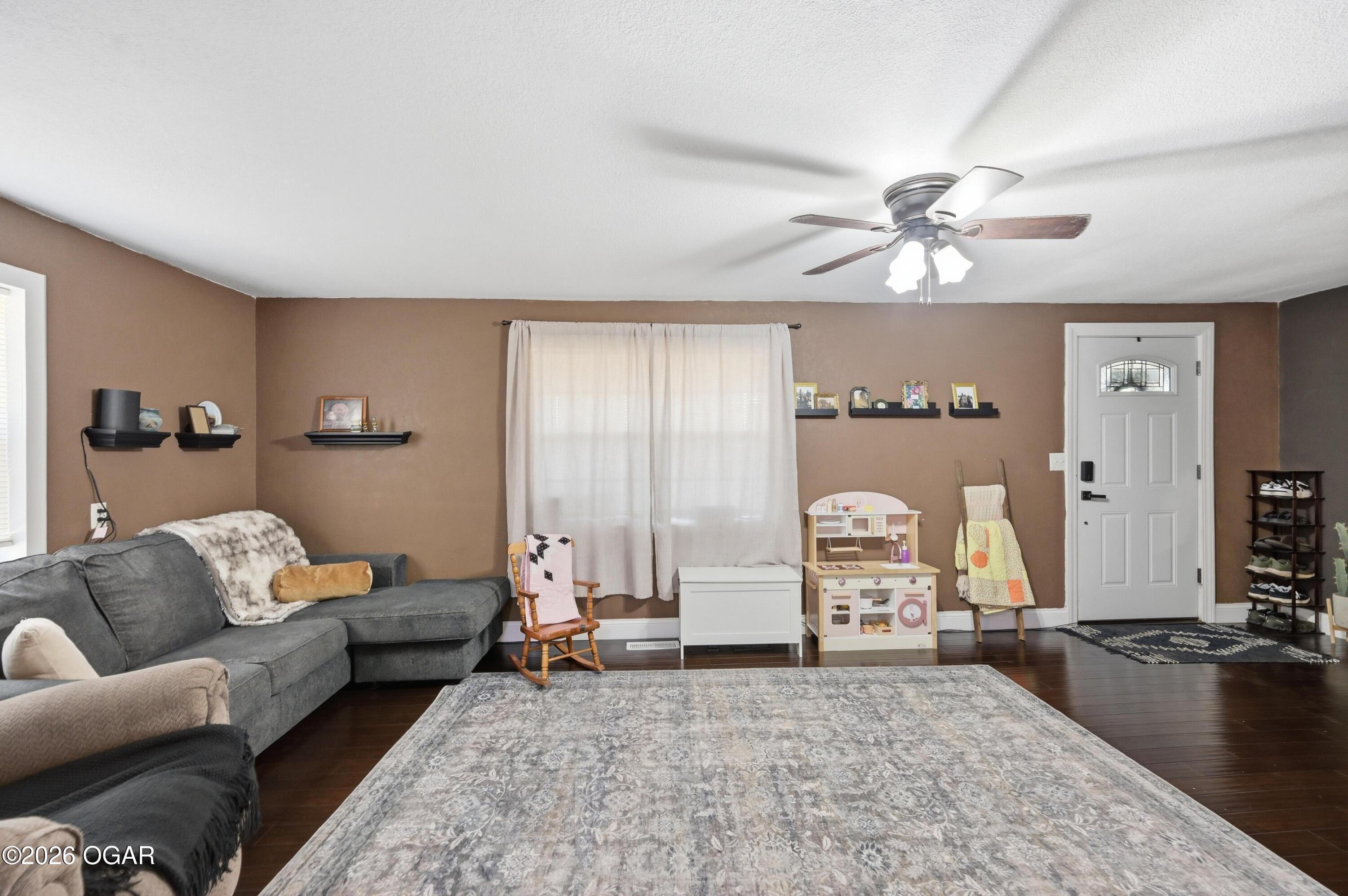 853 North Raccoon Road Stella, MO 64867 - Photo 9 of 37 Gallery Image 9