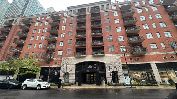 $9,750 | 33 West Huron Street, Unit 810, Chicago, IL 60654