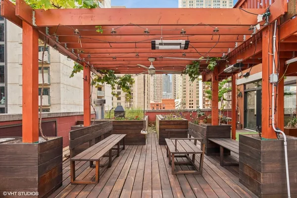 $9,750 | 33 West Huron Street, Unit 810, Chicago, IL 60654