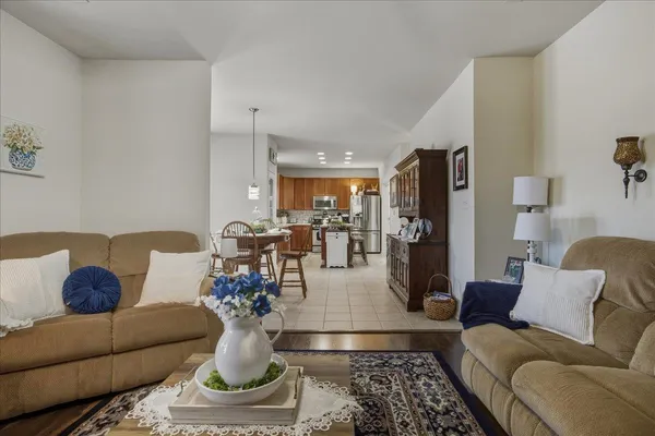 a view of a livingroom and dining room