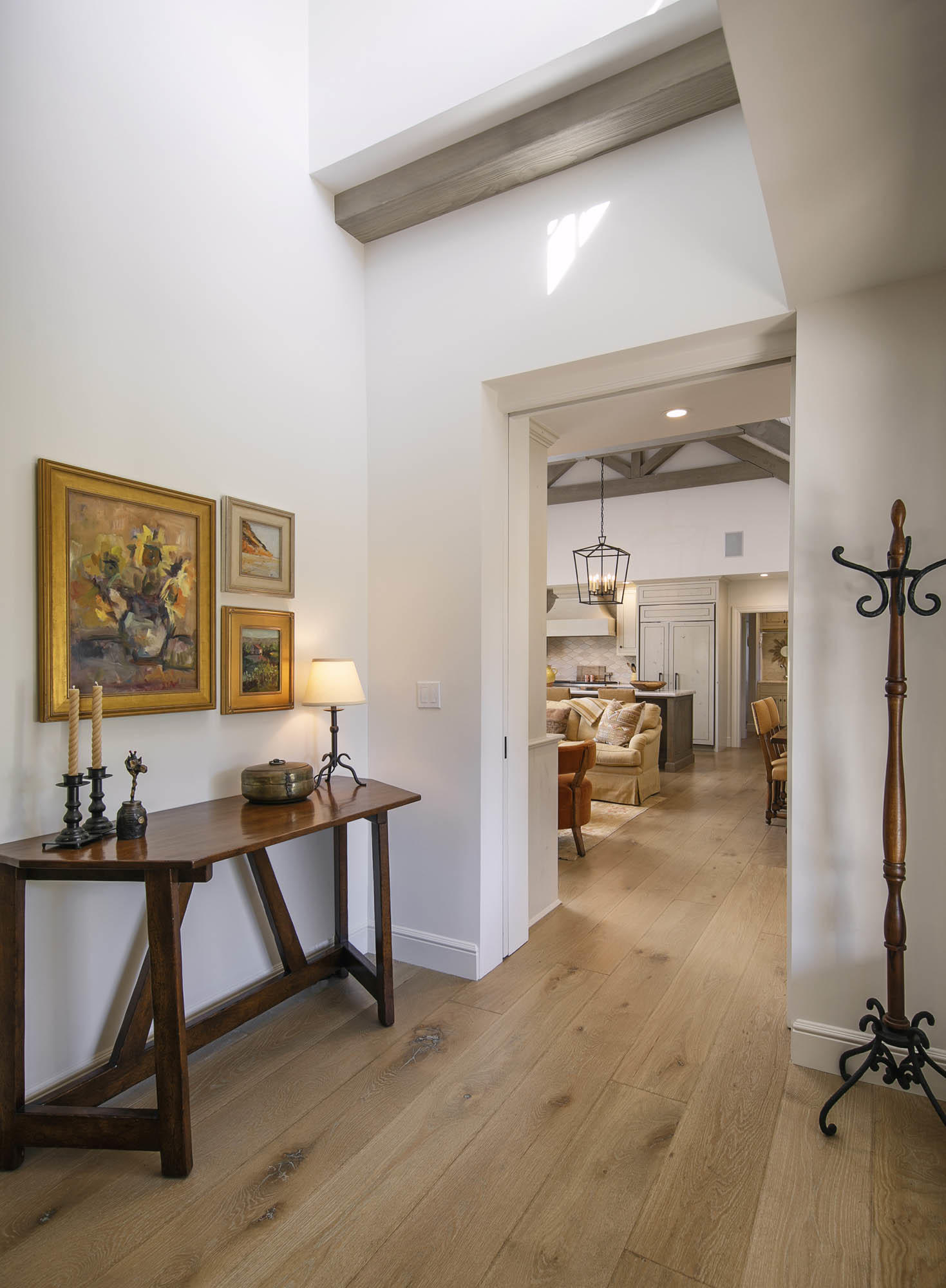 525 Las Fuentes Drive Montecito, CA 93108 - Photo 3 of 20 Galleria