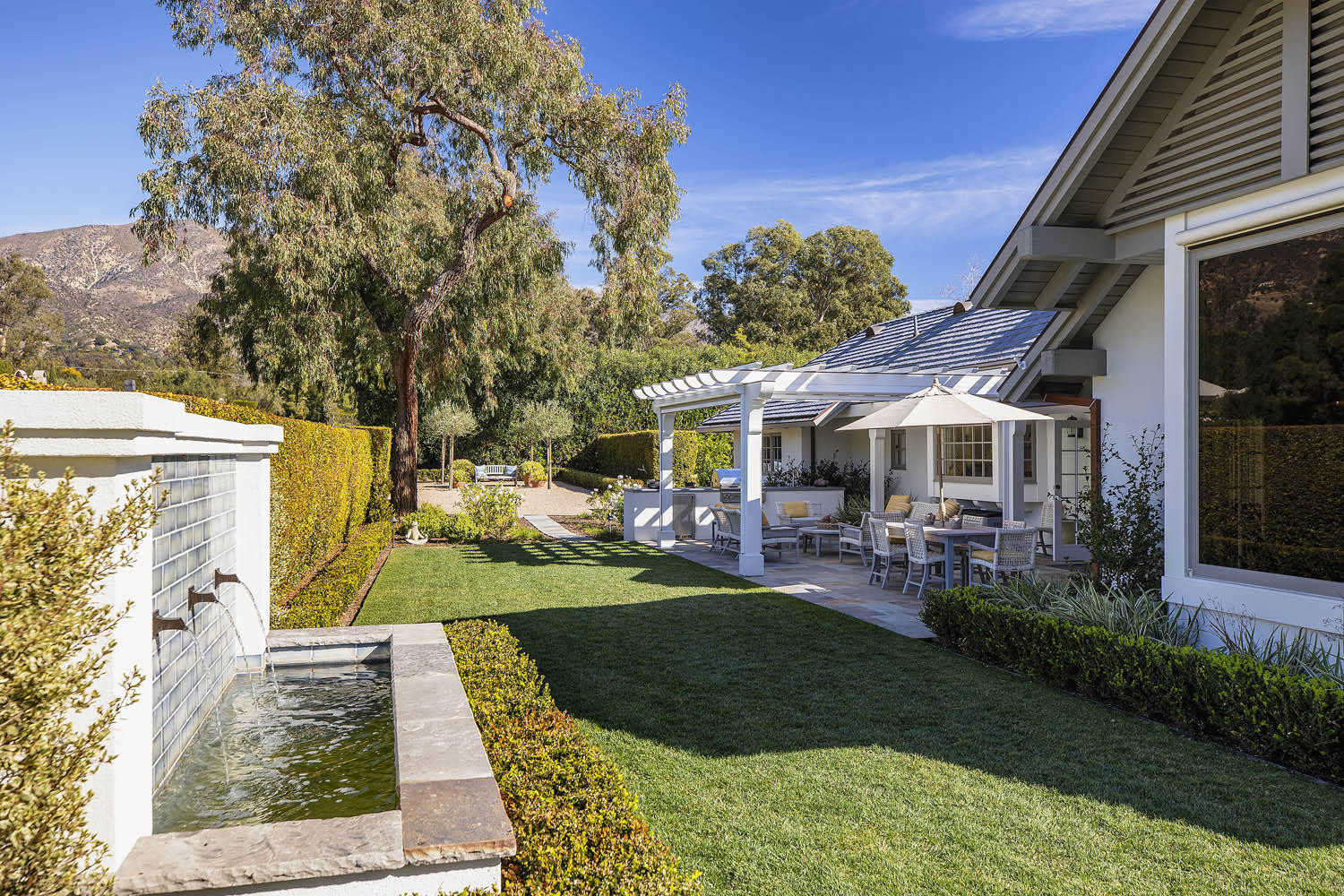 525 Las Fuentes Drive Montecito, CA 93108 - Photo 6 of 20 Back yard