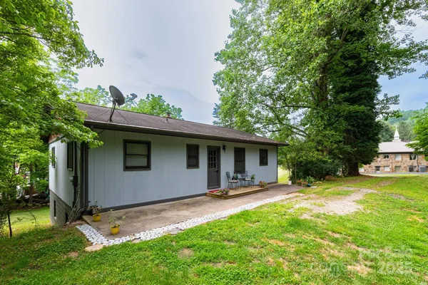 $299,000 | 57 Gribble Road, Franklin, NC 28734