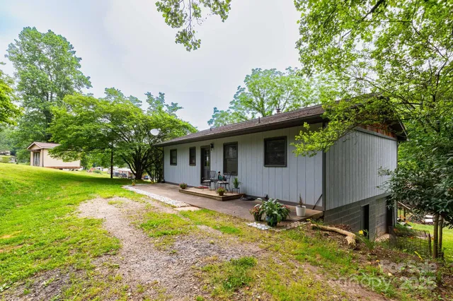 $299,000 | 57 Gribble Road, Franklin, NC 28734