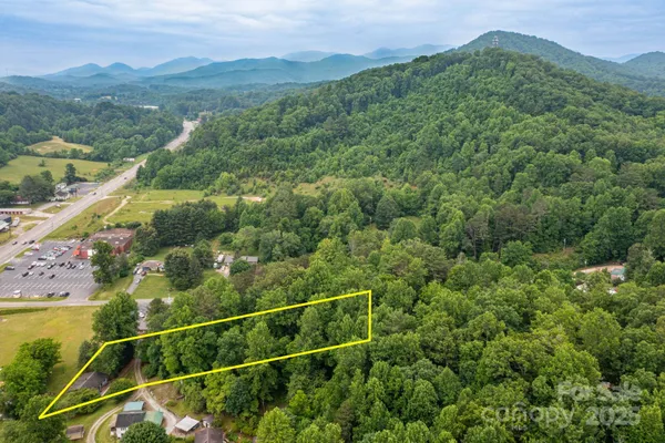 $299,000 | 57 Gribble Road, Franklin, NC 28734