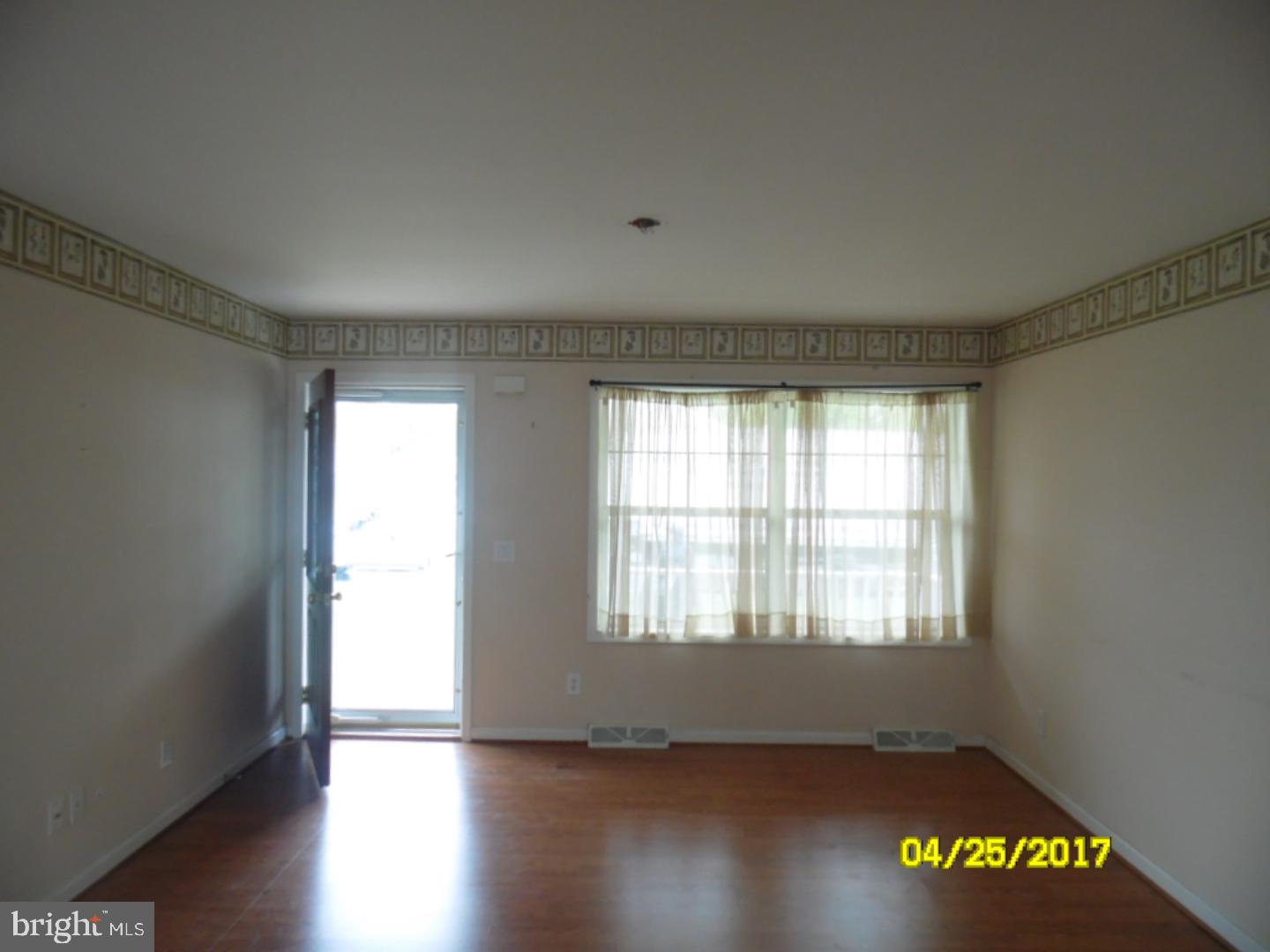 142 Georgia Road Pennsville, NJ 08070 - Photo 3 of 17